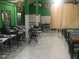 チューリップスパスクールの教室の中